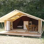 3 Etoiles - Piscine Chauffee - Perigord אתר קמפינג 3*