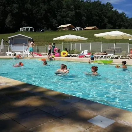 Kemp 3 Etoiles - Piscine Chauffee - Perigord 3*