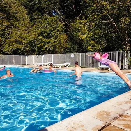 Camping 3 étoiles - Parc aquatique - ccbbaia 3* Saint-Sulpice-de-Mareuil