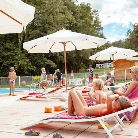 Kemp 3 Etoiles - Piscine Chauffee - Perigord Pommier